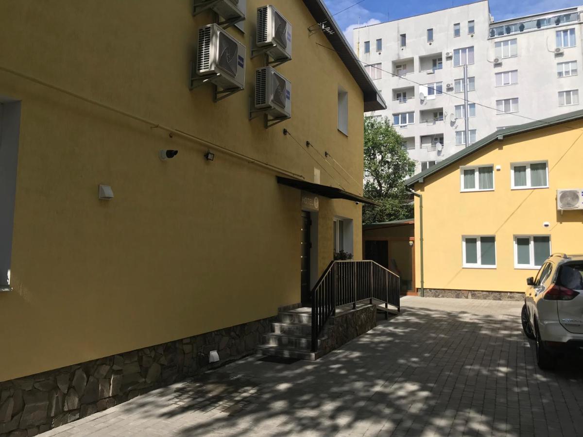 Villa Sofi Lviv Exterior photo